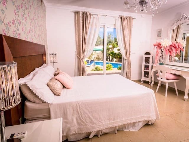 5 soveværelse Villa til salg i Ambolo, Javea / Xàbia med swimmingpool garage - € 750.000 (Ref: 8683890)