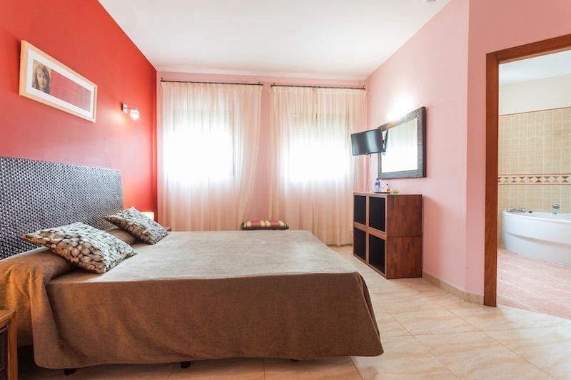 12 sypialnia Hotel na sprzedaż w Alcalali / Alcanali - 1 100 000 € (Ref: 8696147)