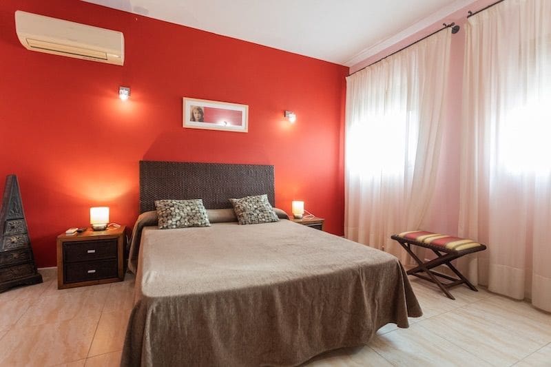 12 sypialnia Hotel na sprzedaż w Alcalali / Alcanali - 1 100 000 € (Ref: 8696147)