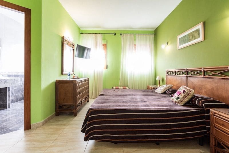 12 sypialnia Hotel na sprzedaż w Alcalali / Alcanali - 1 100 000 € (Ref: 8696147)