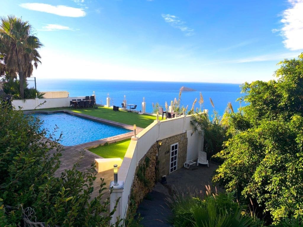 9 sypialnia Willa na sprzedaż w Benidorm z basenem garażem - 2 500 000 € (Ref: 8699476)