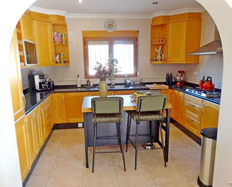 4 soverom Finca/Herregård til salgs i Parcent med svømmebasseng garasje - € 980 000 (Ref: 8734026)