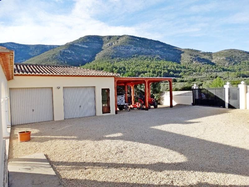 4 soverom Finca/Herregård til salgs i Parcent med svømmebasseng garasje - € 980 000 (Ref: 8734026)