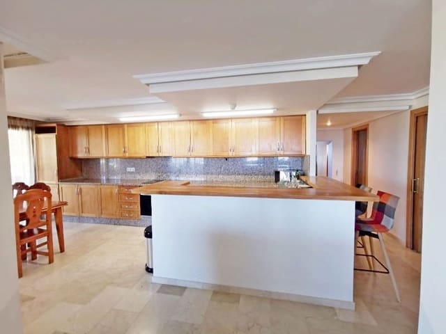 3 soveværelse Lejlighed til salg i Altea med swimmingpool garage - € 598.000 (Ref: 8735174)