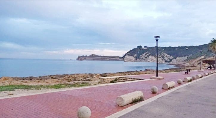 Chalet de 6 habitaciones en Javea / Xàbia en venta con piscina garaje - 3.500.000 € (Ref: 8805848)