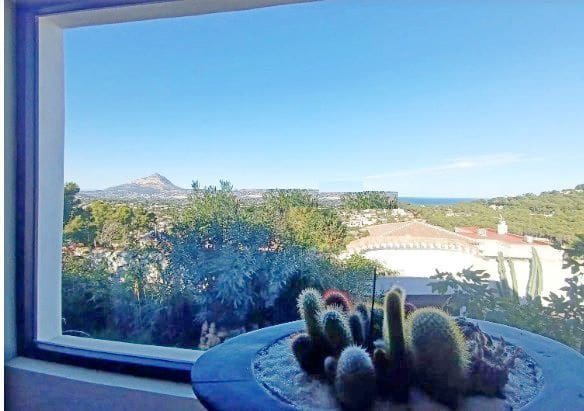 3 bedroom Villa for sale in Javea / Xabia with pool garage - € 1,250,000 (Ref: 8817063)