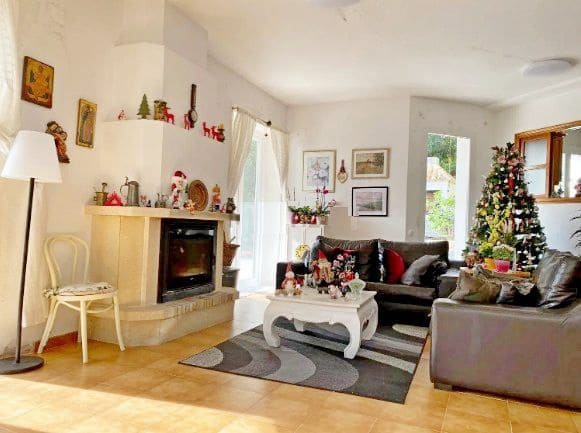 3 soverom Villa til salgs i Altea la Vella med svømmebasseng garasje - € 525 000 (Ref: 8821575)