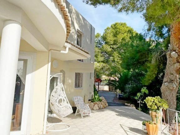 3 soverom Villa til salgs i Altea la Vella, Altea med svømmebasseng garasje - € 525 000 (Ref: 8821575)