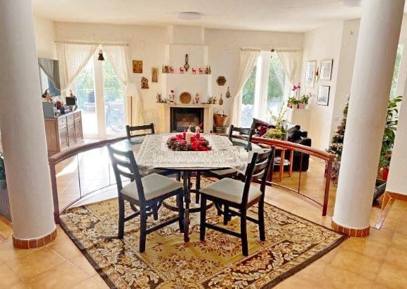 3 soverom Villa til salgs i Altea la Vella med svømmebasseng garasje - € 525 000 (Ref: 8821575)