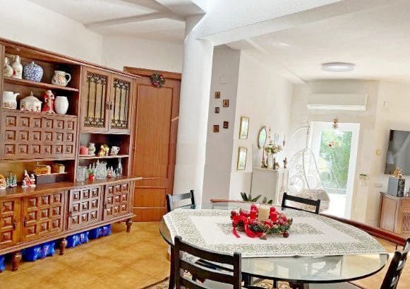 3 soverom Villa til salgs i Altea la Vella med svømmebasseng garasje - € 525 000 (Ref: 8821575)