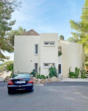 3 soverom Villa til salgs i Altea la Vella med svømmebasseng garasje - € 525 000 (Ref: 8821575)