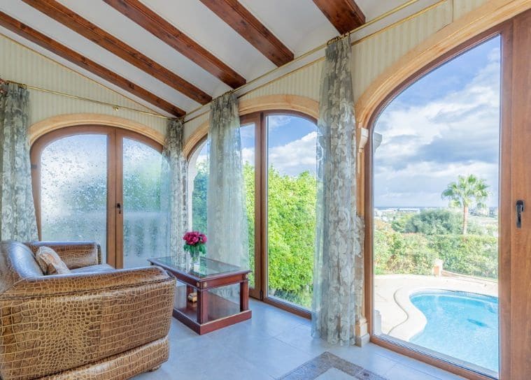 3 sypialnia Willa na sprzedaż w Adsubia z basenem garażem - 750 000 € (Ref: 8838175)