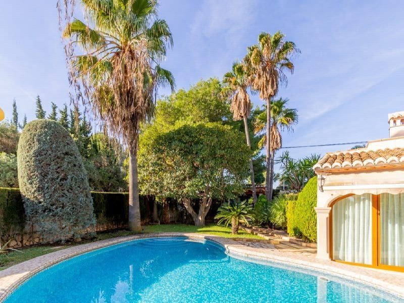 3 soveværelse Villa til salg i Adsubia med swimmingpool garage - € 800.000 (Ref: 8838176)