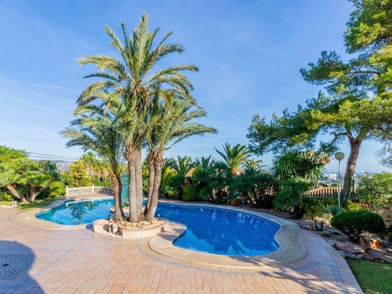 4 soveværelse Villa til salg i Adsubia med swimmingpool garage - € 2.500.000 (Ref: 8838177)