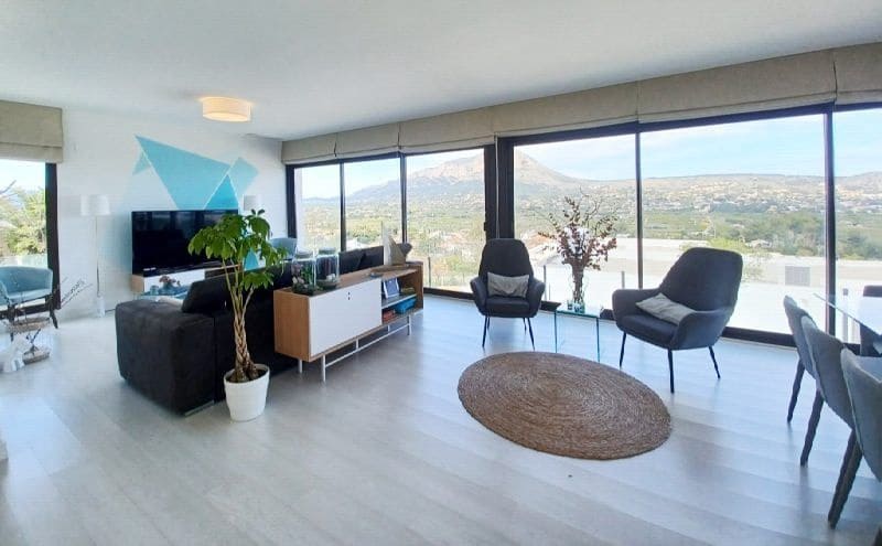 5 makuuhuone Huvila myytävänä paikassa Javea / Xabia mukana uima-altaan 
autotalli - 1 350 000 € (Ref: 8838178)