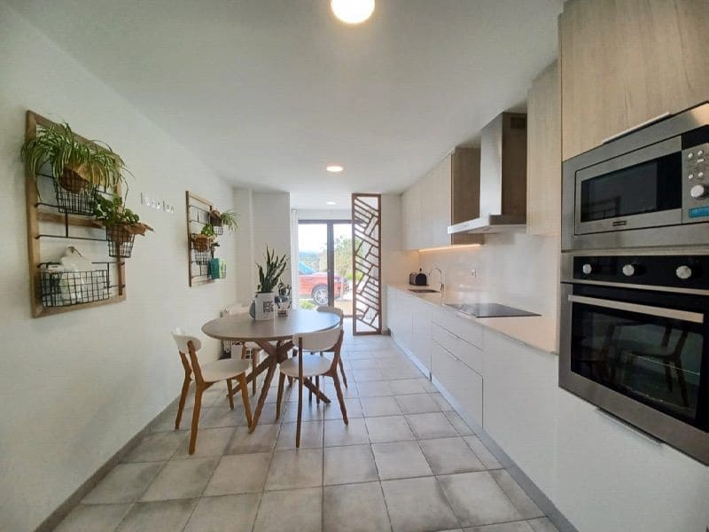 5 makuuhuone Huvila myytävänä paikassa Javea / Xabia mukana uima-altaan 
autotalli - 1 350 000 € (Ref: 8838178)