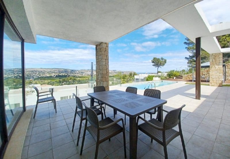 5 makuuhuone Huvila myytävänä paikassa Javea / Xabia mukana uima-altaan 
autotalli - 1 350 000 € (Ref: 8838178)