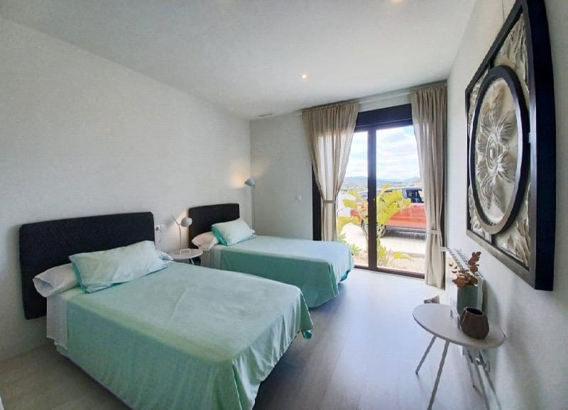 5 makuuhuone Huvila myytävänä paikassa Javea / Xabia mukana uima-altaan 
autotalli - 1 350 000 € (Ref: 8838178)