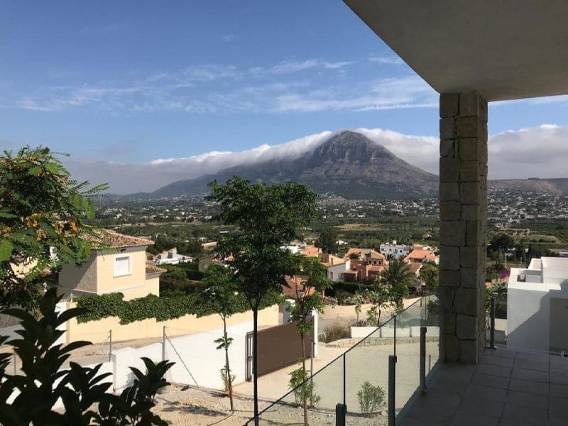 5 makuuhuone Huvila myytävänä paikassa Javea / Xabia mukana uima-altaan 
autotalli - 1 350 000 € (Ref: 8838178)