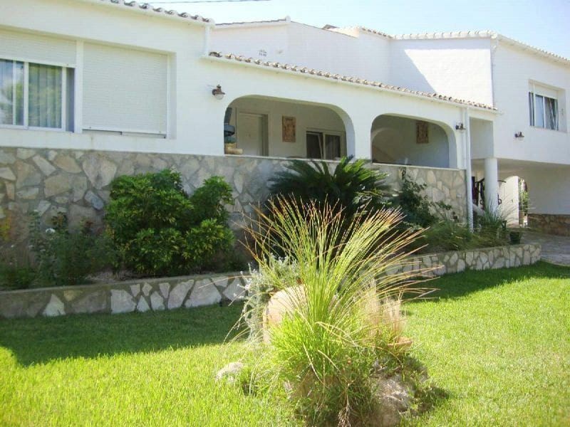 5 makuuhuone Huvila myytävänä paikassa Javea / Xabia mukana uima-altaan 
autotalli - 950 000 € (Ref: 8838179)