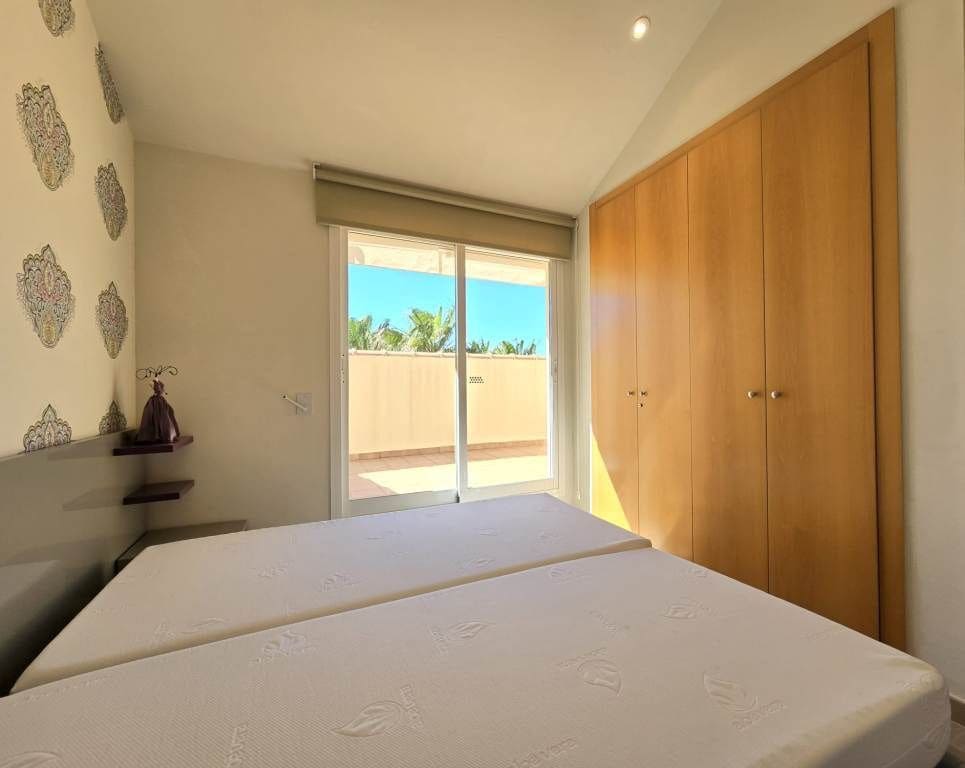 3 sypialnia Dom na sprzedaż w Javea / Xabia z basenem garażem - 495 000 € (Ref: 8848872)