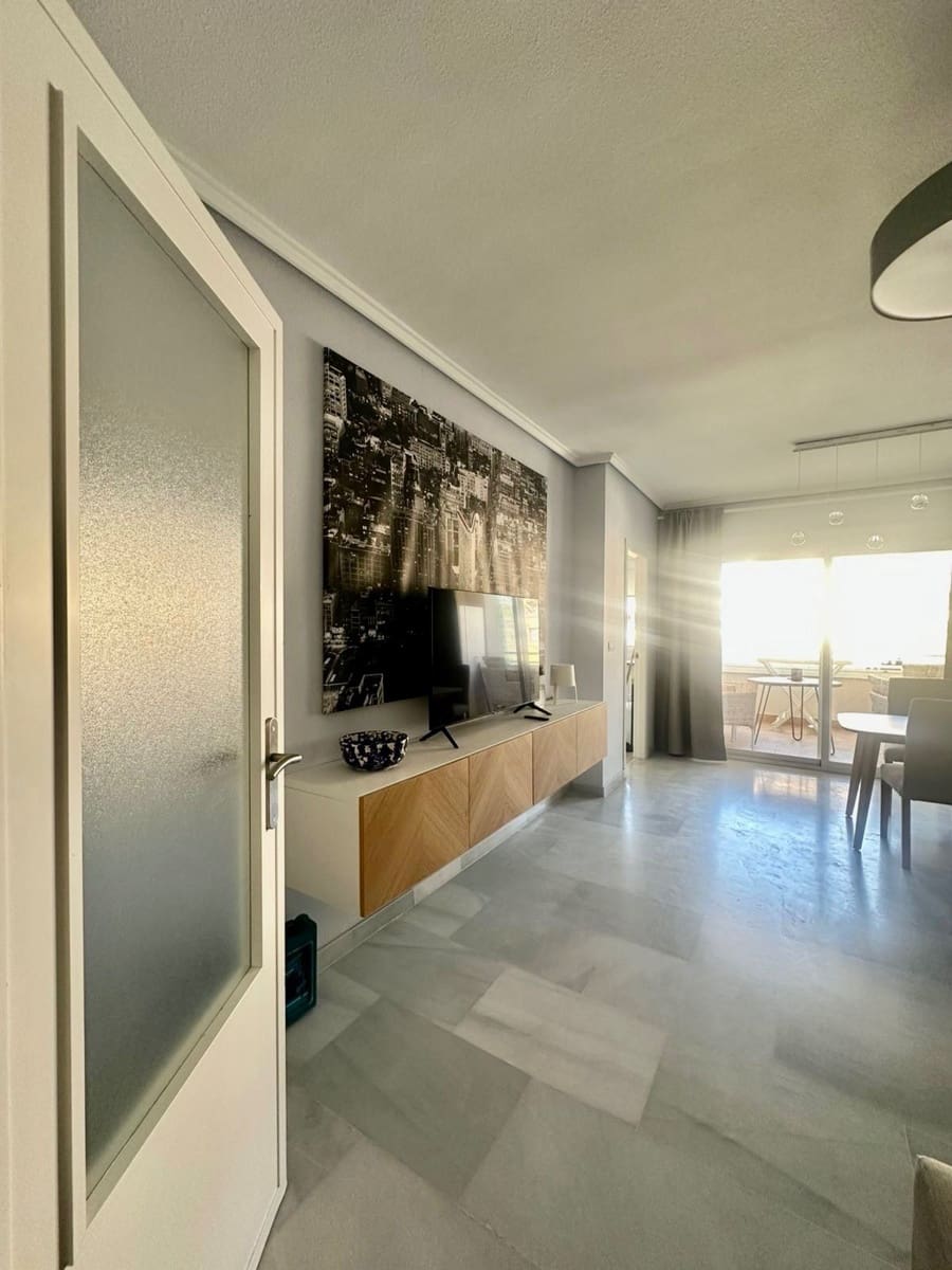 2 slaapkamer Appartement te huur in Denia met zwembad garage - € 1.400 (Ref: 8866832)
