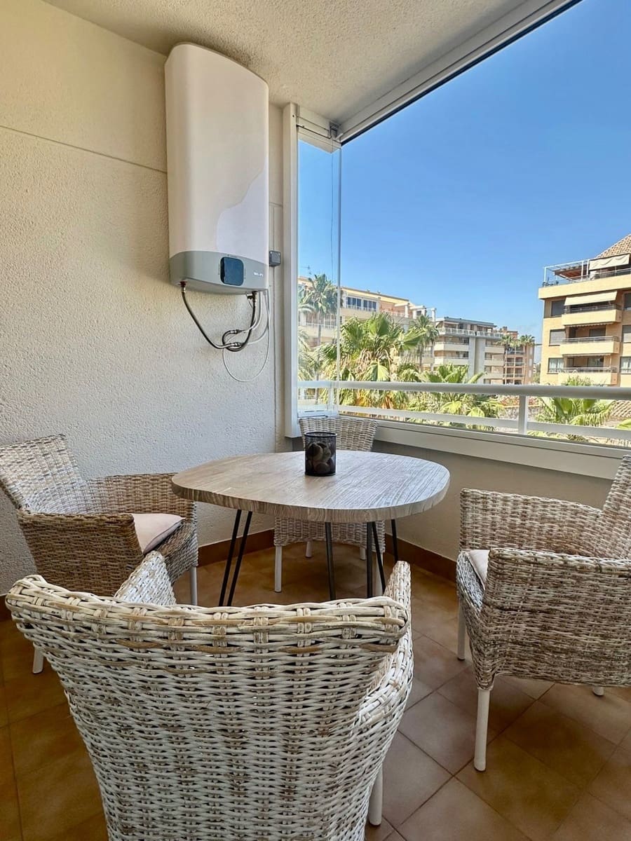 2 slaapkamer Appartement te huur in Denia met zwembad garage - € 1.400 (Ref: 8866832)