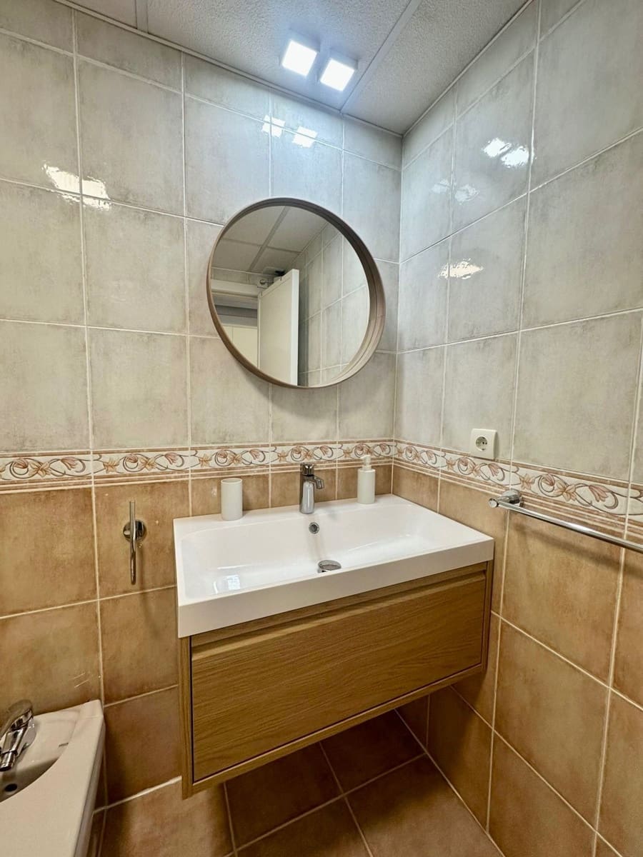 2 slaapkamer Appartement te huur in Denia met zwembad garage - € 1.400 (Ref: 8866832)