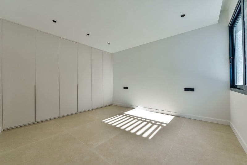 5 bedroom Villa for sale in Altea with pool garage - € 2,690,000 (Ref: 8866833)