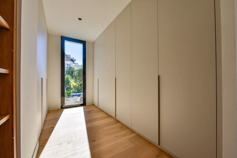 5 bedroom Villa for sale in Altea with pool garage - € 2,690,000 (Ref: 8866833)