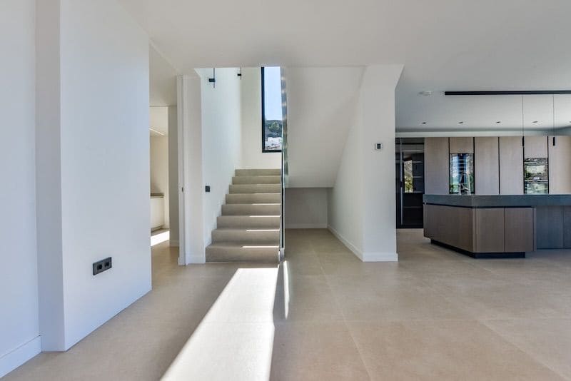 5 bedroom Villa for sale in Altea with pool garage - € 2,690,000 (Ref: 8866833)