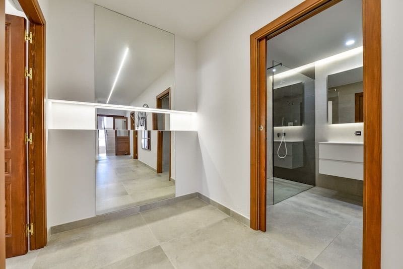 8 sypialnia Willa na sprzedaż w Altea z basenem garażem - 2 650 000 € (Ref: 8866837)