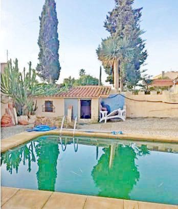 6 sovrum Villa till salu i Calpe / Calp med pool garage - 449 000 € (Ref: 8869289)