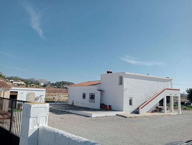 Chalet de 7 habitaciones en Altea la Vella, Altea en venta con garaje - 2.350.000 € (Ref: 8873974)