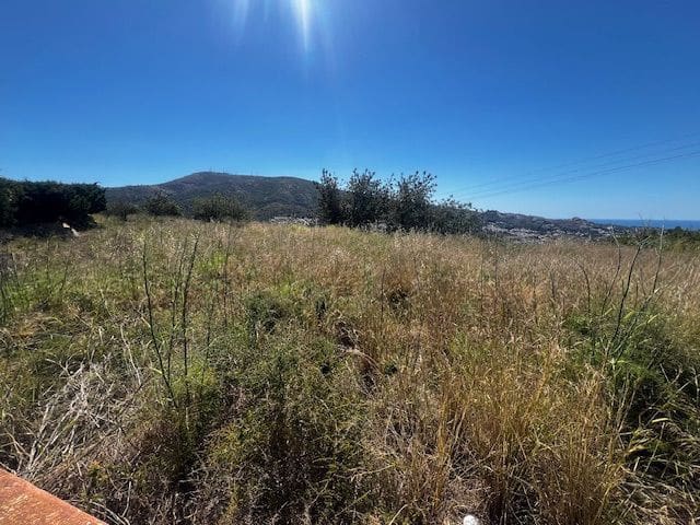 Ubebygd land til salgs i Benitachell / Benitatxell - € 425 000 (Ref: 8873985)