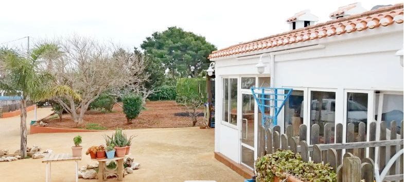 4 bedroom Villa for sale in Denia with pool garage - € 685,000 (Ref: 8896245)