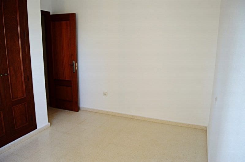 3 makuuhuone Huoneisto myytävänä paikassa Benidorm mukana uima-altaan 
autotalli - 500 000 € (Ref: 8901742)