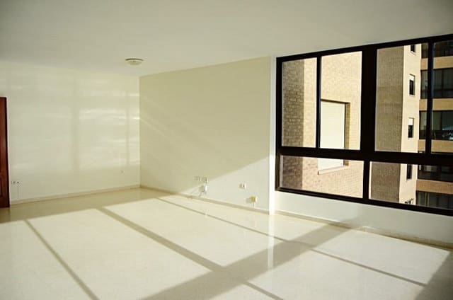 Apartamento de 3 habitaciones en Playa Poniente, Benidorm en venta con piscina garaje - 500.000 € (Ref: 8901742)