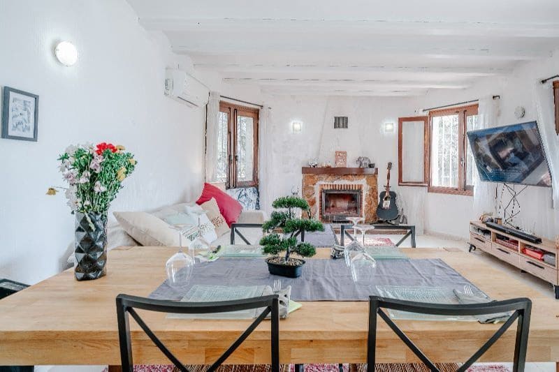 Chalet de 2 habitaciones en Moraira en venta con piscina garaje - 550.000 € (Ref: 8942707)