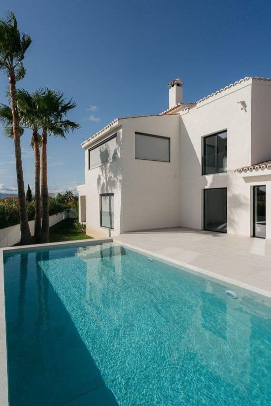 5 quarto Moradia para venda em Cumbre del Sol com piscina garagem - 1 890 000 € (Ref: 8950042)