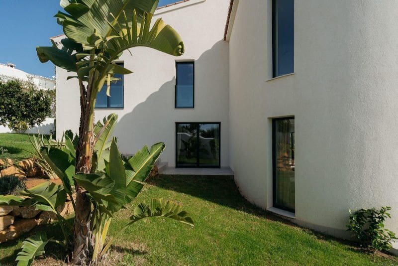 5 quarto Moradia para venda em Cumbre del Sol com piscina garagem - 1 890 000 € (Ref: 8950042)