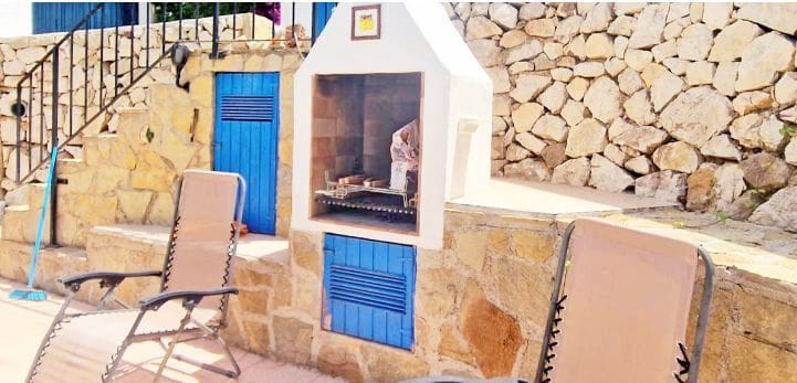 3 sypialnia Willa na sprzedaż w Adsubia z basenem garażem - 695 000 € (Ref: 8956606)