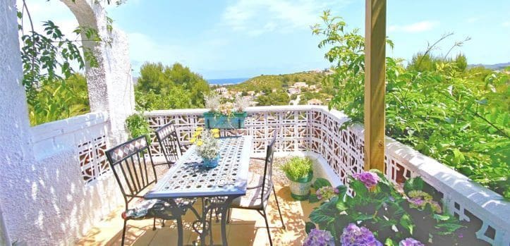 3 sypialnia Willa na sprzedaż w Adsubia z basenem garażem - 695 000 € (Ref: 8956606)