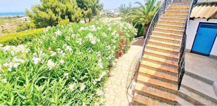 3 sypialnia Willa na sprzedaż w Adsubia z basenem garażem - 695 000 € (Ref: 8956606)