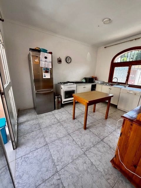 2 soveværelse Villa til salg i Benidoleig - € 180.000 (Ref: 8982105)