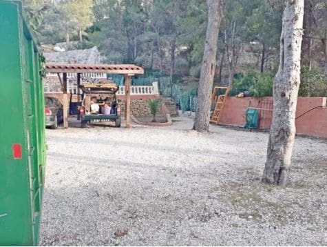 Chalet de 4 habitaciones en Altea en venta con garaje - 400.000 € (Ref: 9002887)