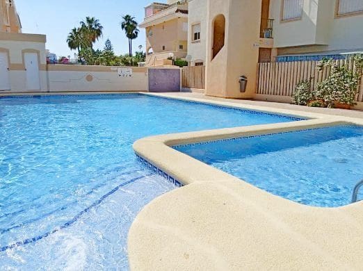 2 bedroom Apartment for sale in Denia with pool garage - € 193,000 (Ref: 9031304)