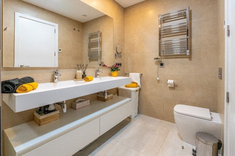 2 bedroom Apartment for sale in Benidorm with pool garage - € 635,000 (Ref: 9074839)