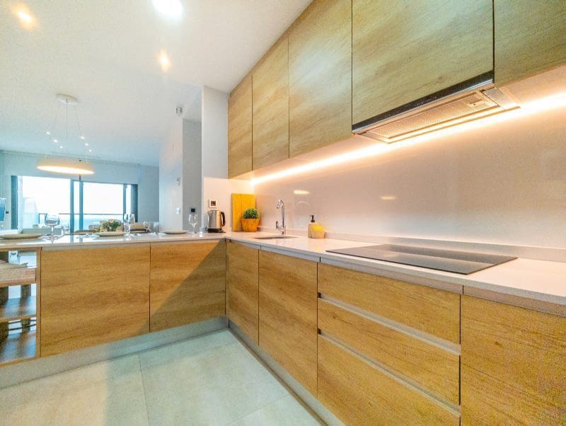 2 bedroom Apartment for sale in Benidorm with pool garage - € 635,000 (Ref: 9074839)