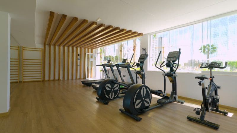 2 bedroom Apartment for sale in Benidorm with pool garage - € 635,000 (Ref: 9074839)